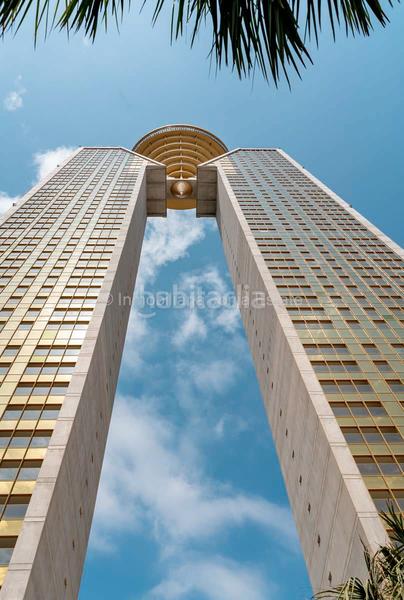 Foto 76cef074-6aca-4927-a048-5723f5f4a2a3. Apartament amb calefacció aparcament piscina a Playa Poniente Benidorm