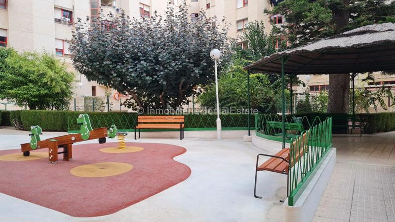 Foto 5e09d989-62bd-4526-8a81-3da845ea6cba. Apartament amb calefacció aparcament piscina a Centro Urbano Vila Joiosa (la)