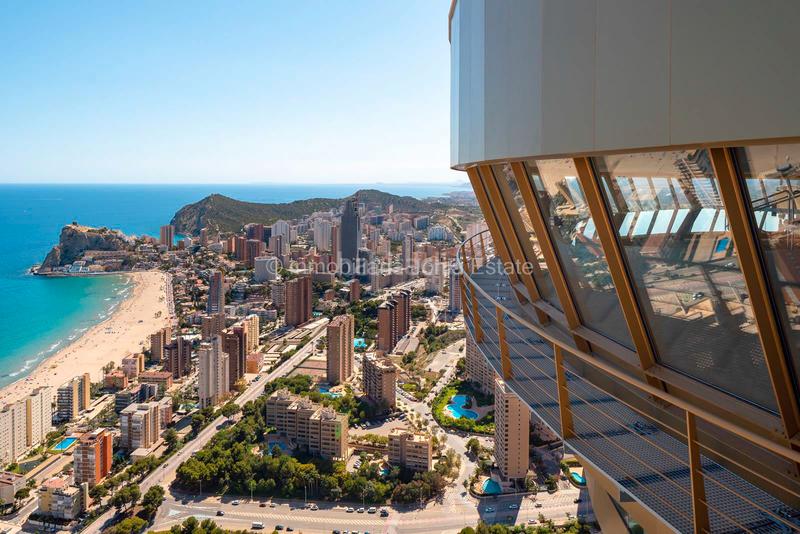 Foto af30b0b4-e466-4a82-af88-32e524823f83. Apartament amb calefacció aparcament piscina a Playa Poniente Benidorm