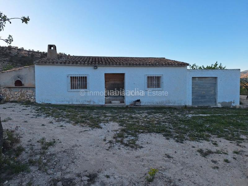 Foto 622229cd-962f-4b67-980d-eb951f6d0ee9. Chalet en Relleu