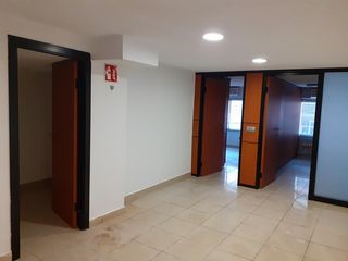 Lloguer Local Comercial a Centro Urbano