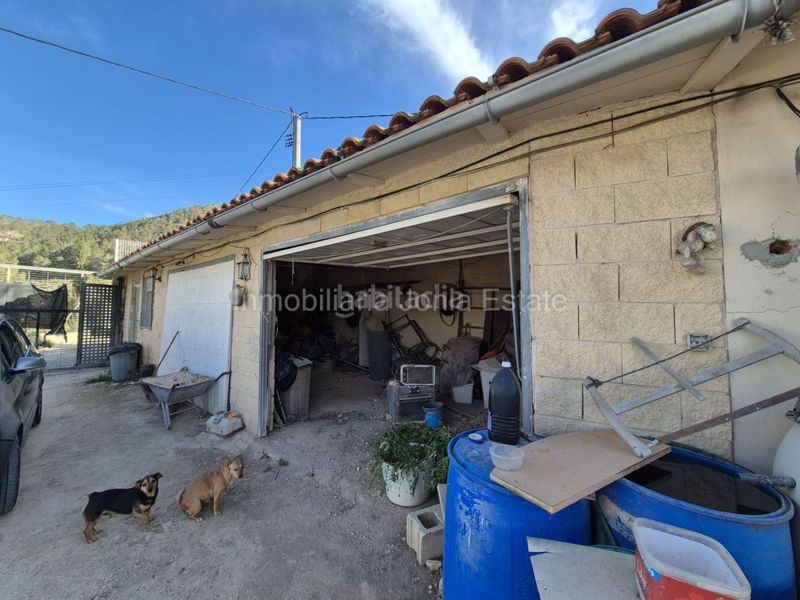 Foto 4adf16a9-ed42-4a37-8a7a-6c58ad5ceb16. Masia amb aparcament a Cárcer