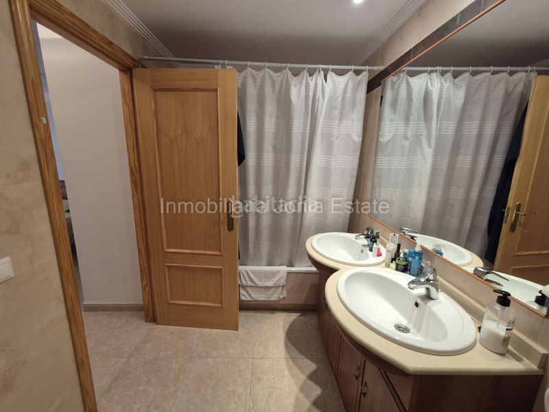 Foto 2b6323a5-ba10-45fa-9f45-9dddaa45d31c. Apartament amb calefacció aparcament piscina a Platja de Vila Joiosa Vila Joiosa (la)