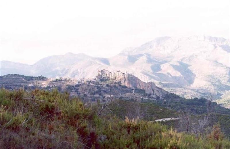 Foto 1752b5d1-0e05-43fa-922e-e56f438db4a5. Propriété dans Guadalest