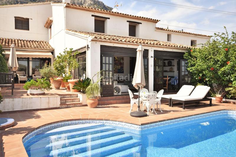 Foto 73dacf91-06cd-4e89-9d82-cc5f0be7af9a. Casa en Oltamar - Cucarres Calp