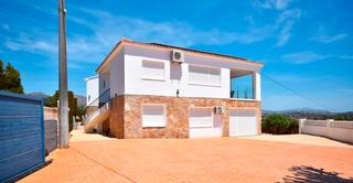 Xalet  Partida oltamar. Villa recién reformada con vistas al mar