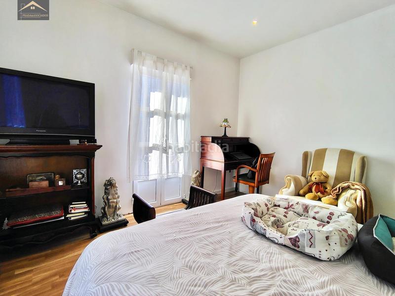 Foto 1593dce7-d44f-43a9-9ce8-672c3b2520a9. Xalet amb calefacció aparcament piscina a Alisal - San Román Santander