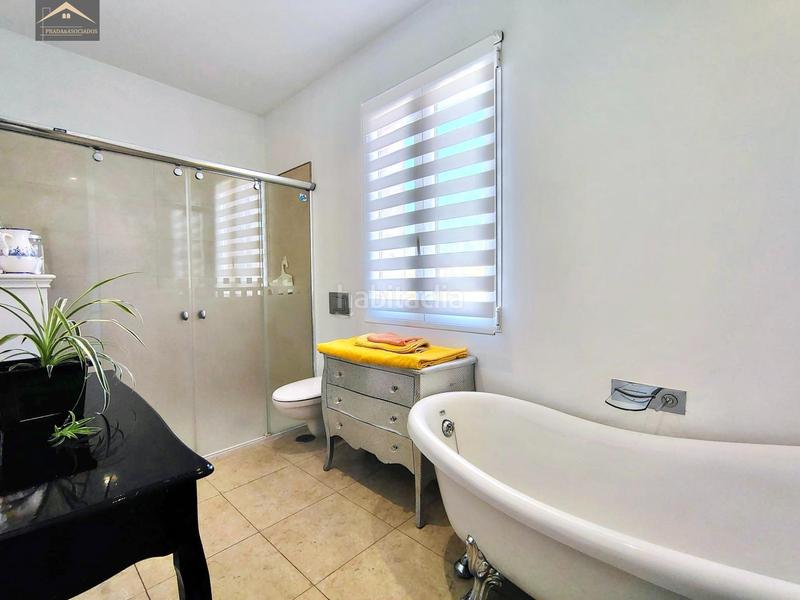 Foto 1e9dac7d-4cd6-4db7-873e-afa8e745ea52. Xalet amb calefacció aparcament piscina a Alisal - San Román Santander