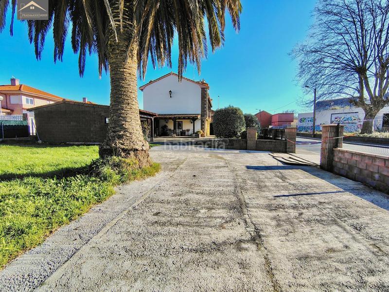 Foto 2ad21e80-a140-4ddc-b7ea-7e25d0bb697a. Xalet amb calefacció aparcament piscina a Alisal - San Román Santander