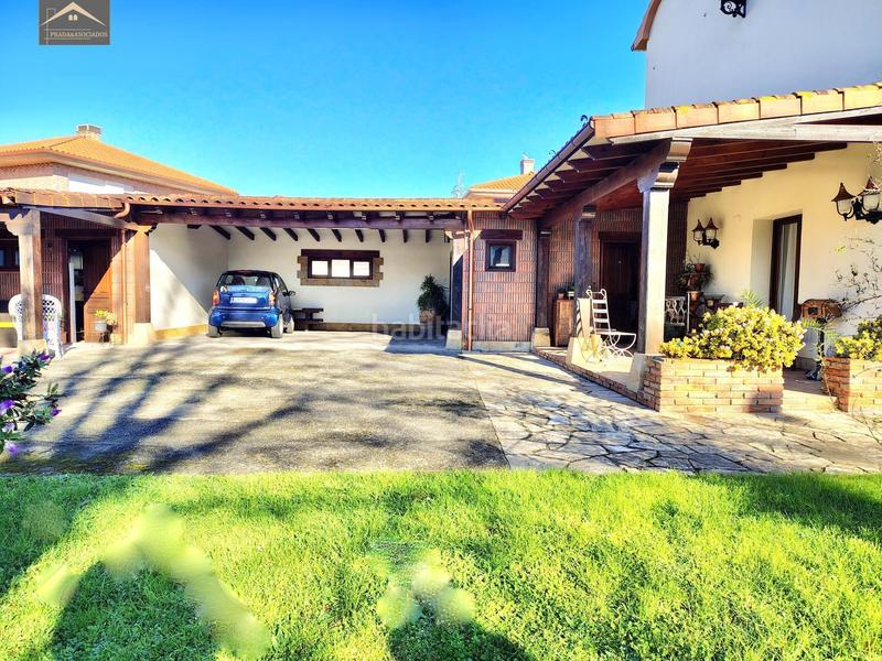 Foto 520514f2-7b64-4644-92a2-897c88d19158. Xalet amb calefacció aparcament piscina a Alisal - San Román Santander