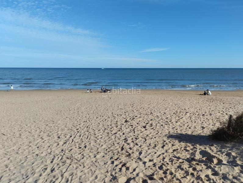 Foto ea75e504-45a1-4357-842a-2f068305221f. Casa adosada chalet adosado muy cerca de la playa en Oliva