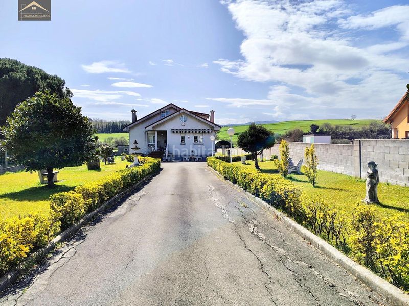 Foto 05b5c692-6bae-45d4-8527-f9e3731f4010. Xalet amb aparcament a Suances