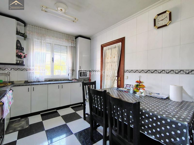 Foto 250dfdd5-be92-4430-ac51-286bcf894db5. Xalet amb aparcament a Suances