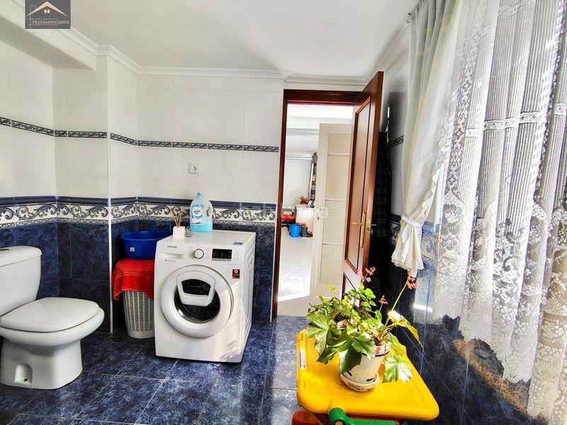 Foto 3f923ac2-1a10-43ac-a95d-529a5b6dec1b. Xalet amb aparcament a Suances