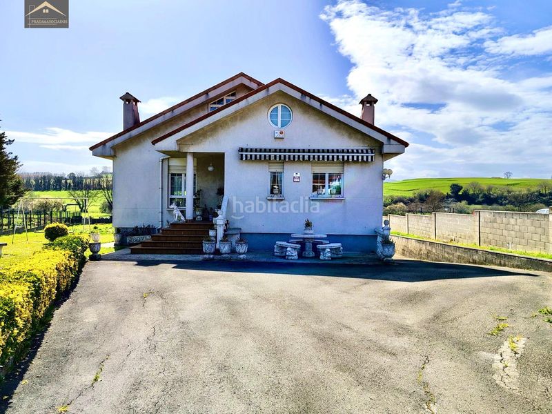 Foto dc043ca4-6575-4ba1-b4f6-520afd1ac5f8. Xalet amb aparcament a Suances