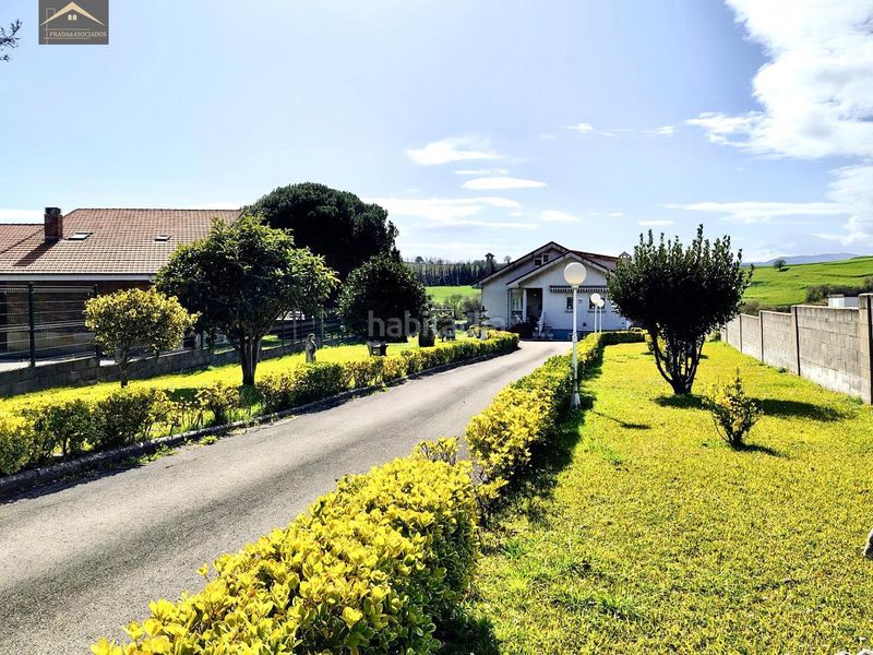 Foto e8f70f74-36bd-4dee-96ab-70ff998c8e13. Xalet amb aparcament a Suances