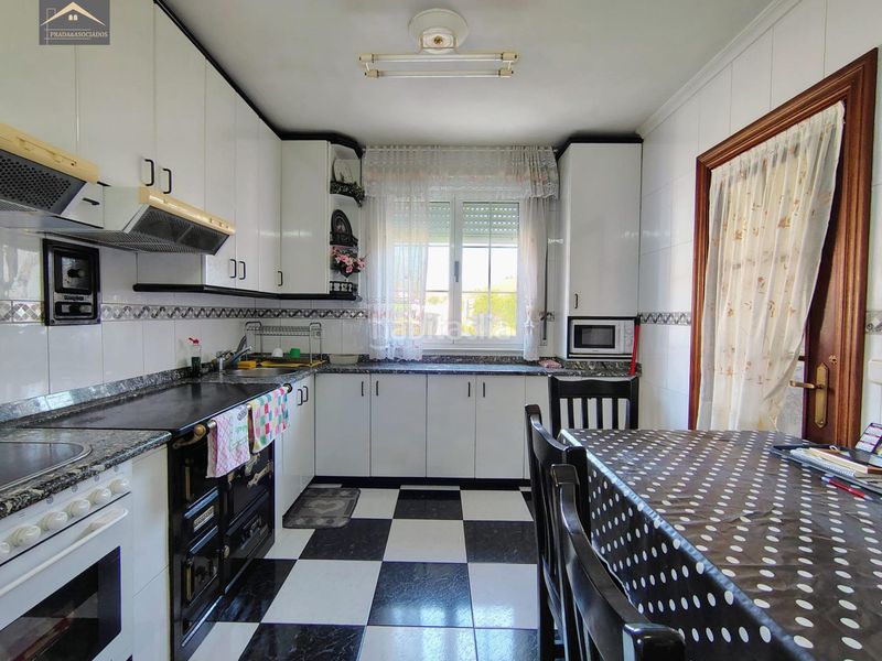 Foto fa2f01d8-e36a-4d00-87c6-668af35b5ad4. Xalet amb aparcament a Suances