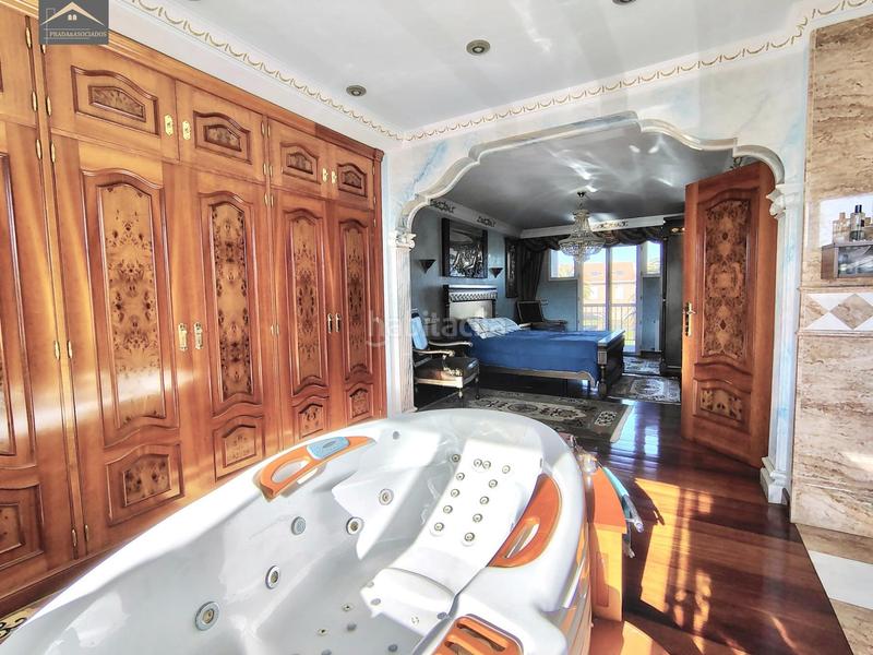 Foto 78bc981e-e8f0-434e-bc3f-5ab57e96afd9. Casa bifamiliare con riscaldamento parcheggio piscina in Santa Cruz de Bezana