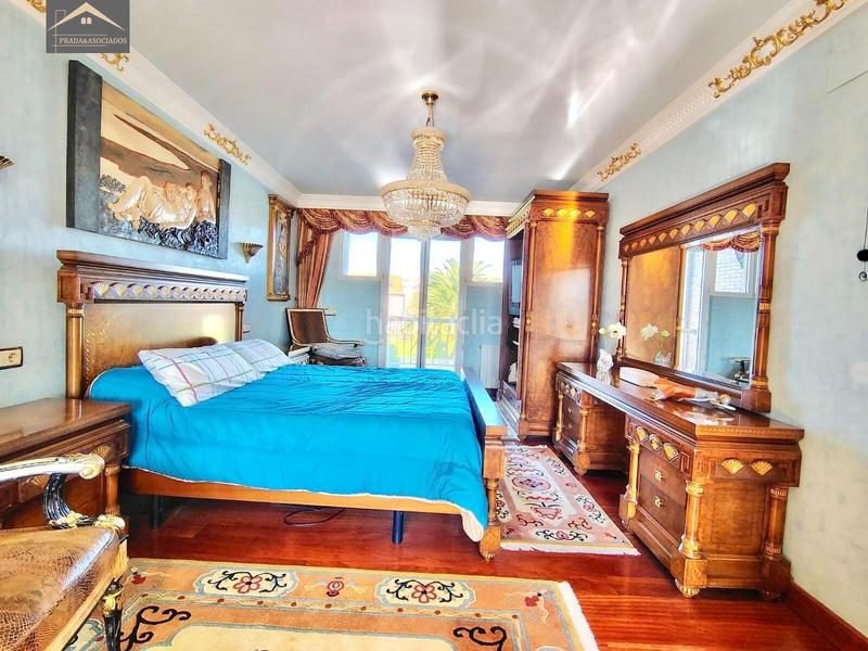 Foto a8a03942-86ef-4054-bffb-399d015ca7a2. Casa bifamiliare con riscaldamento parcheggio piscina in Santa Cruz de Bezana