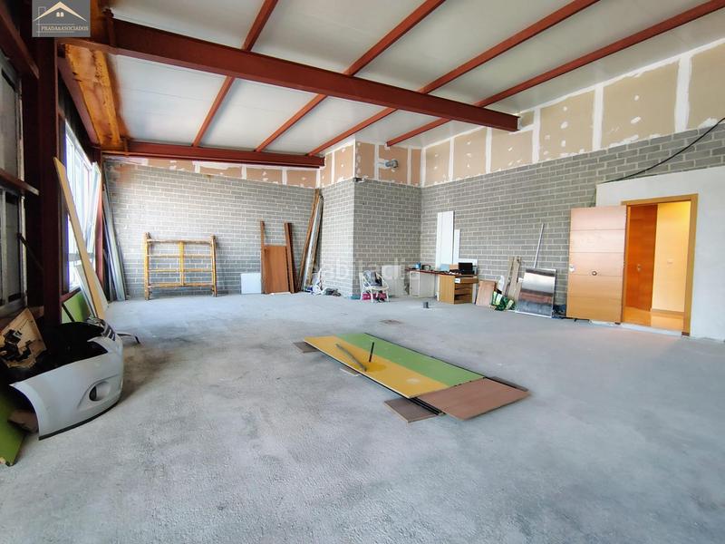 Foto 68764d1f-a4ef-49fb-bacb-f4af00b94eb1. Local commercial dans Revilla Camargo