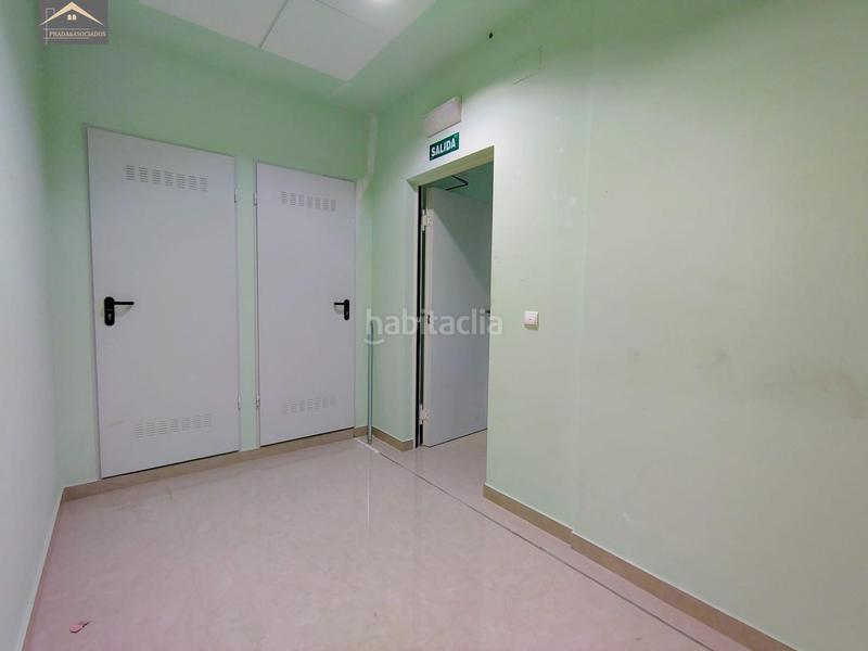 Foto c681dc44-1483-4d36-aea6-0e9d0709d90a. Local comercial a Revilla Camargo