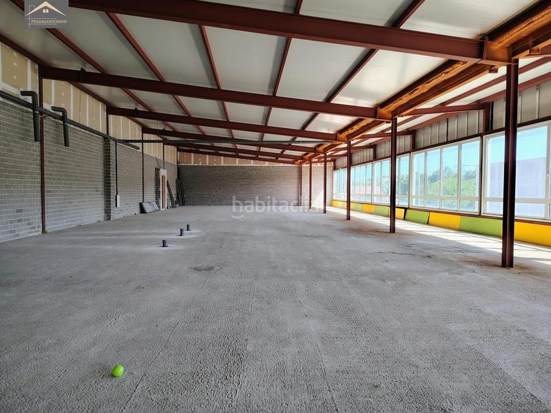 Foto d1ef4a6d-0cf6-4620-9526-cc4c31eddf7a. Local comercial a Revilla Camargo