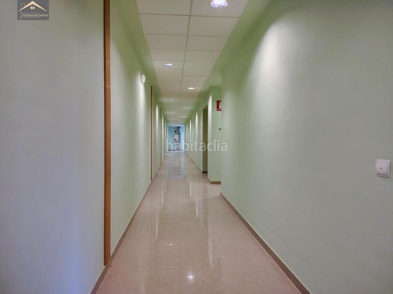 Foto dfaed7d6-cedb-4699-be74-2aef58eff1e7. Local comercial a Revilla Camargo