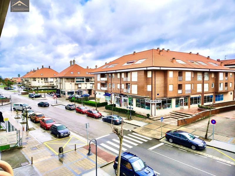 Foto 918fbccc-a749-4f25-822d-eee65816f168. Duplex with heating pool in Ajo Bareyo