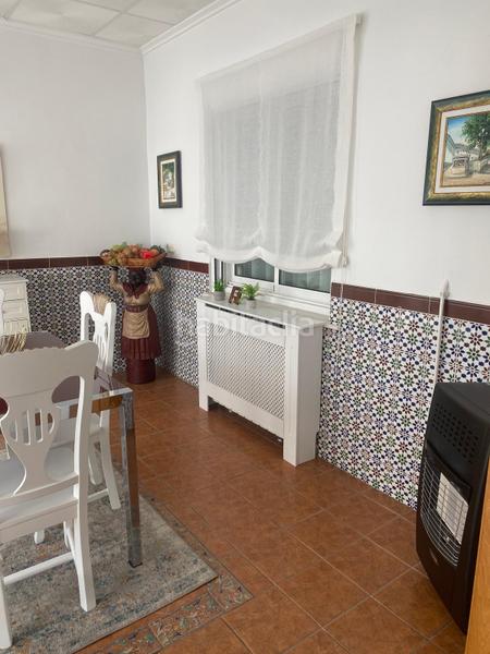 Foto 02eb0737-7a0e-4c20-a696-be308695a3fc. House with heating parking in Pego