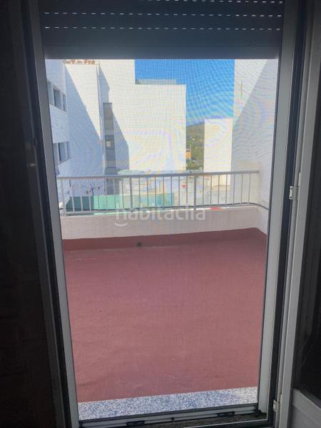 Foto 370574ac-0510-406e-b2ac-cd45c5494af4. House with heating parking in Pego