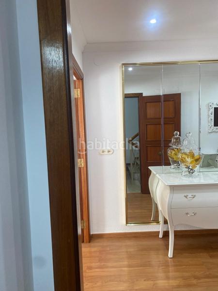 Foto 65b3077f-8dad-497b-a3a5-222044f950a6. House with heating parking in Pego