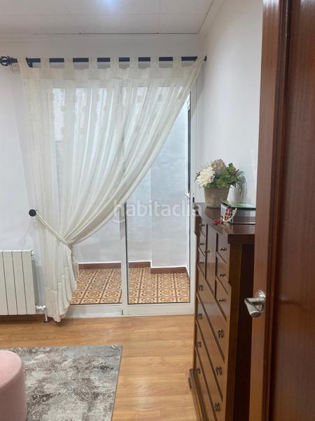 Foto 9b569c4e-219f-40d0-b308-7ed1f5e632a7. House with heating parking in Pego