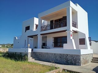 Chalet en Sant Agustí-Cala de Bou. Vendemos chalet con terreno en san agustín