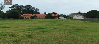 Terreny residencial a Suances. Conjunto de dos fincas en cortiguera suances