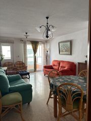 Etagenwohnung  Avenida morer. Amplio y luminoso piso en oliva pueblo  ideal para familias