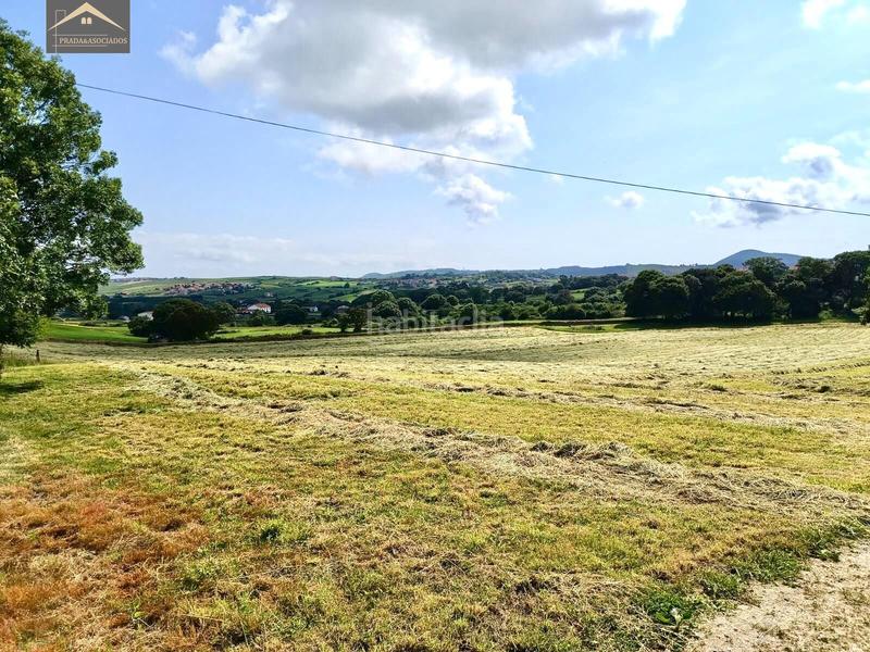 Foto a2ef6f69-f57c-4327-9ef5-9dda7850c426. Masia amb aparcament a Ajo Bareyo