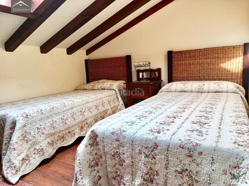 Foto 059df0c5-7be7-4d14-afec-07582e918fd4. Casa aparellada amb calefacció aparcament a Cuchía Miengo