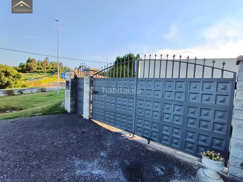 Foto d0d8e53b-d7a3-409c-bed7-30af74c2922d. Casa aparellada amb calefacció aparcament a Cuchía Miengo