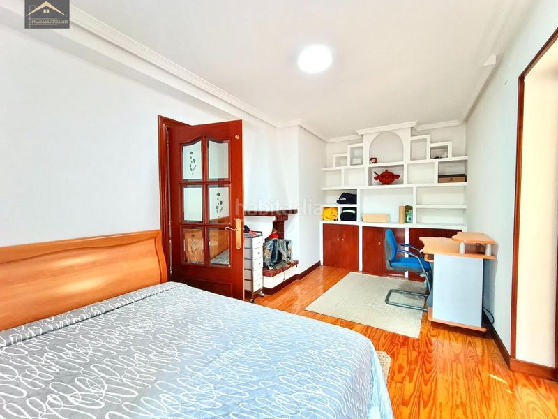 Foto ad11796f-b77b-47ac-b6f4-f5eb90848334. Xalet amb calefacció aparcament a El Callejo - La Pesquera - La Arenosa Laredo