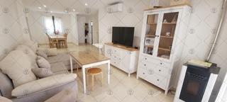 Casa  Elena quiroga. Fantástica casa reformada en huelva capital con piscina comunita