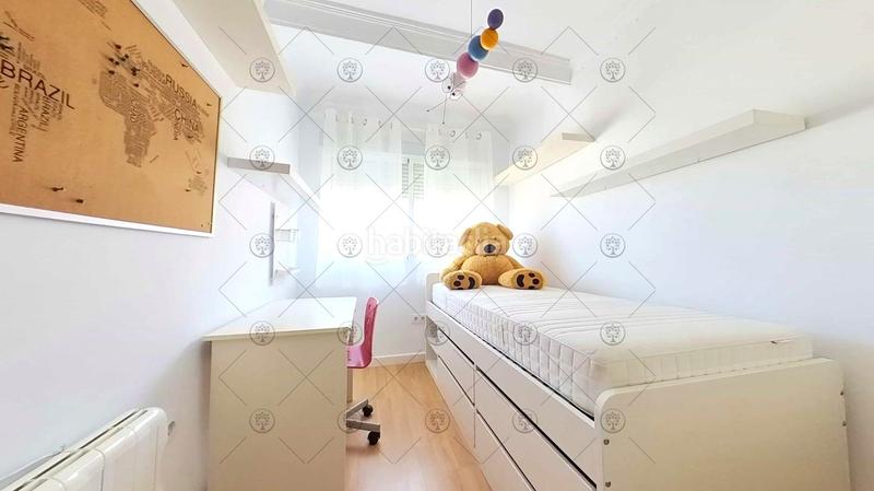 Foto 148371ec-22d3-4375-b5c8-fad586c4393d. Flat with parking in Isla Chica Huelva