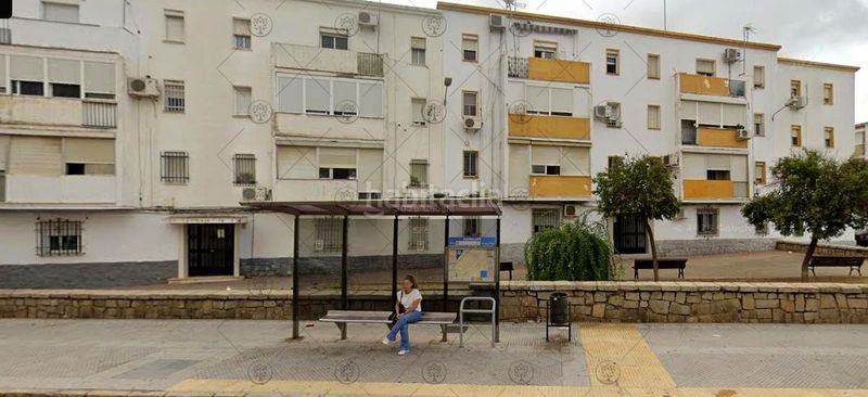 Foto dd0e2015-2f6d-4f68-94e3-3d0ad3093274. Pis a Isla Chica Huelva