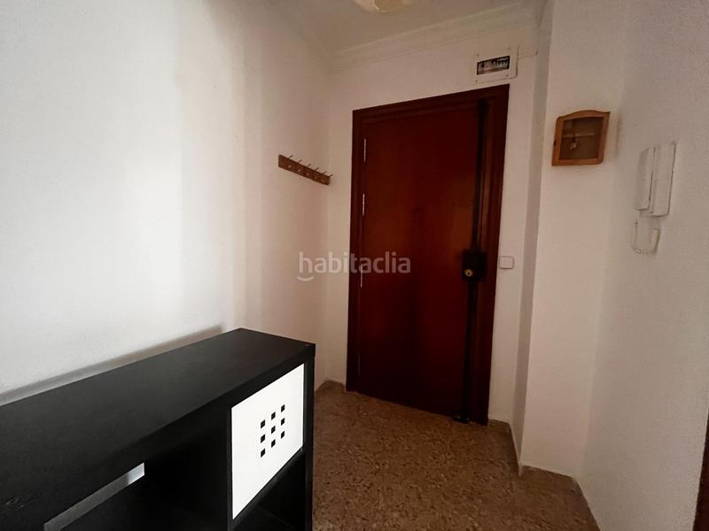 Foto 4277db15-1d59-42a9-b5b1-f36417724102. Appartamento in Parque Alcosa Sevilla