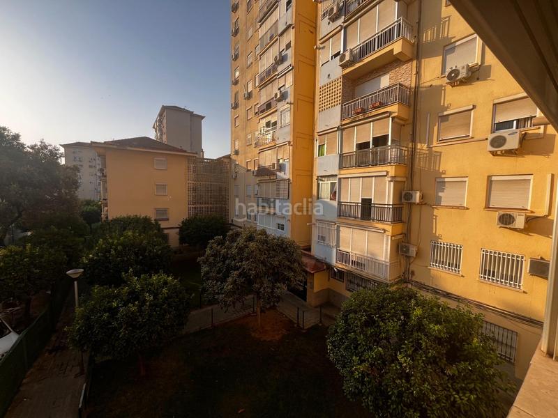 Foto 6e9c5f3e-02fc-4d41-8954-a6f47251fee3. Appartamento in Parque Alcosa Sevilla