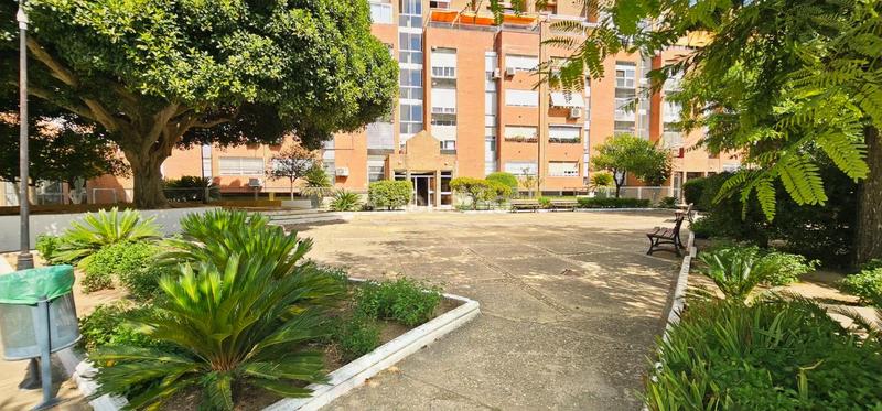 Foto 28c48155-664e-491c-9622-b2faa2e939aa. Location appartement avec chauffage parking piscine dans Tomares