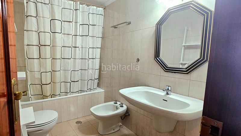 Foto 5258ca24-42a7-4e96-9dd7-6ba6981f957f. Location appartement avec chauffage parking piscine dans Tomares