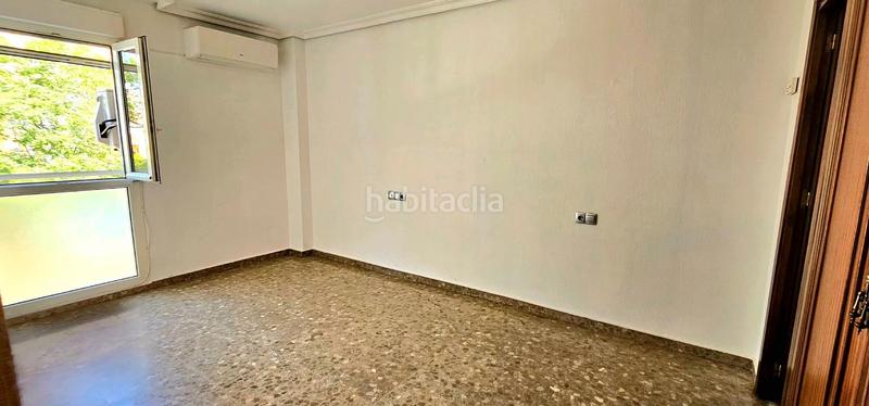 Foto d441dea9-0d85-433e-bf06-40fb75a213a6. Location appartement avec chauffage parking piscine dans Tomares