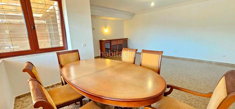 Foto f12b2892-55bb-4e28-9586-f9d10ecf355d. Location appartement avec chauffage parking piscine dans Tomares