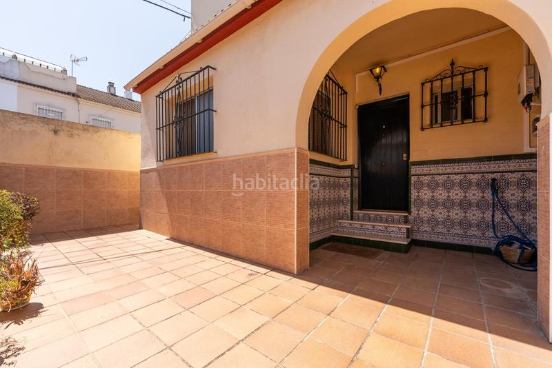 Foto 7d7bfb98-541f-4c6d-91b8-f72a848eb000. Casa adosada en Condequinto Montequinto