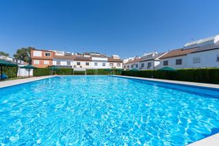 Semi detached house in CARABELA LA PINTA